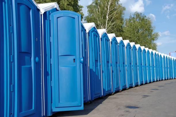 Best Portable toilet rental cost  in Essex Village, CT